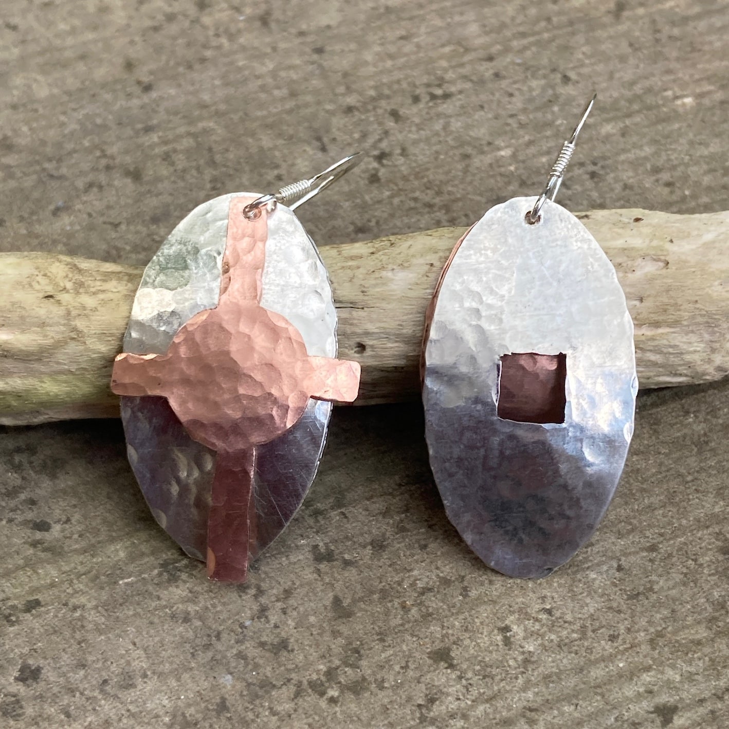 Mismatch copper and aluminium earrings